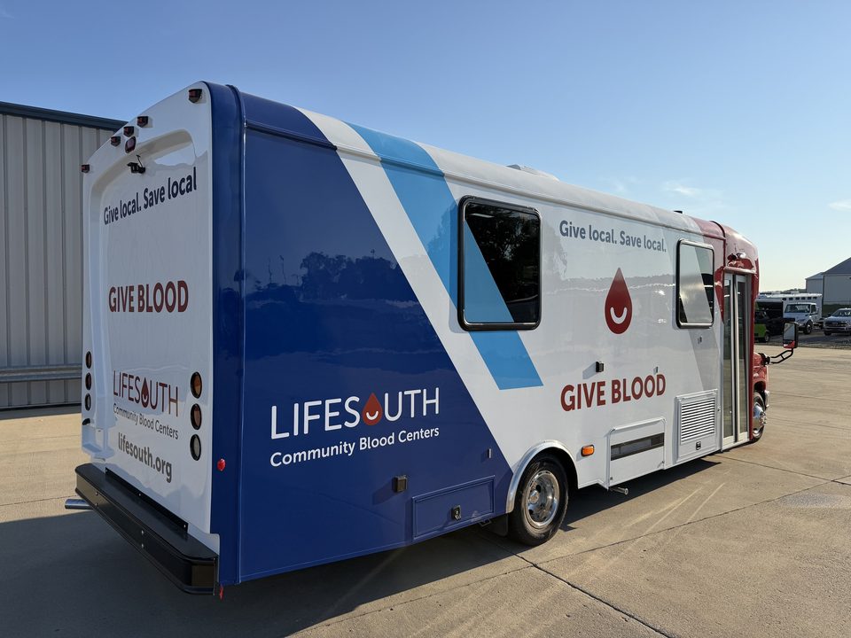 Bloodmobile, rear three-quarter