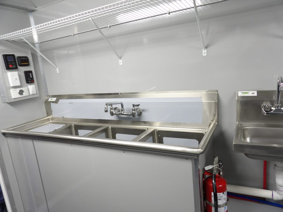 Food trailer three-bay sink