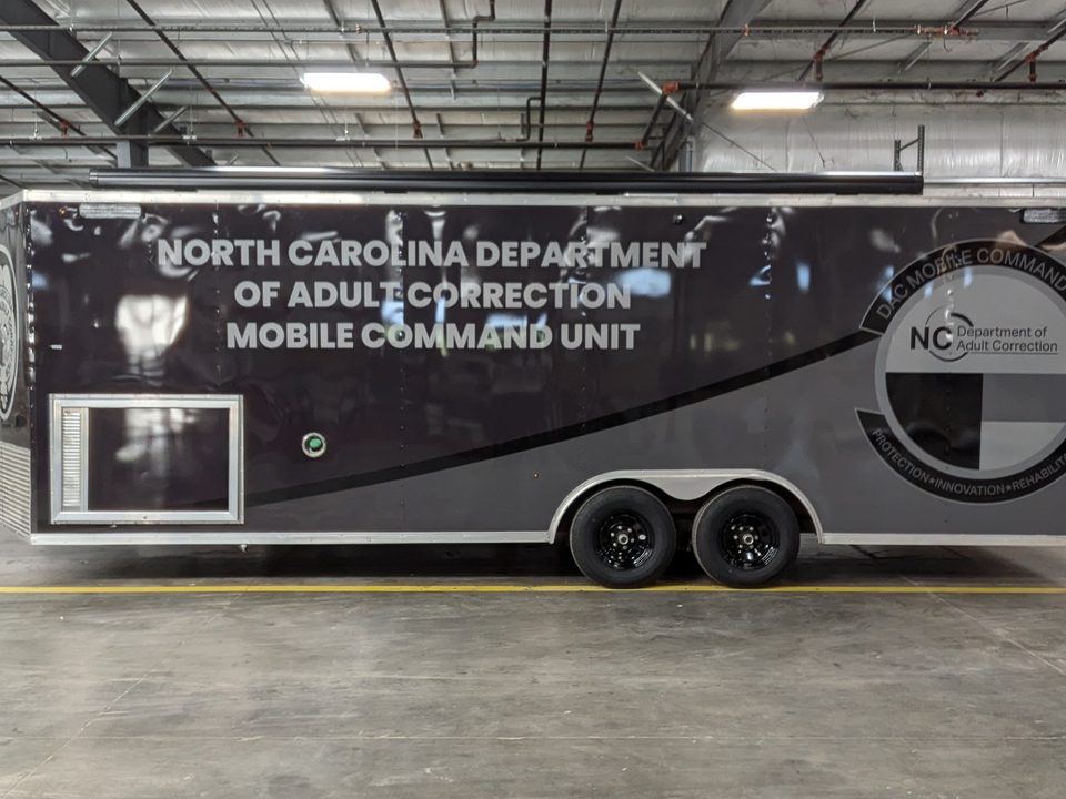 Mobile command trailer, wrapped, in the HLE plant