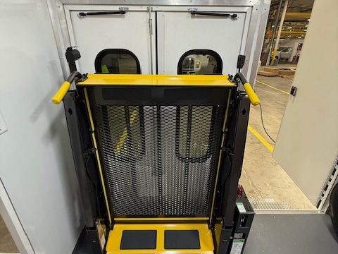 Wheelchair lift at the rear doors of the voting trailer