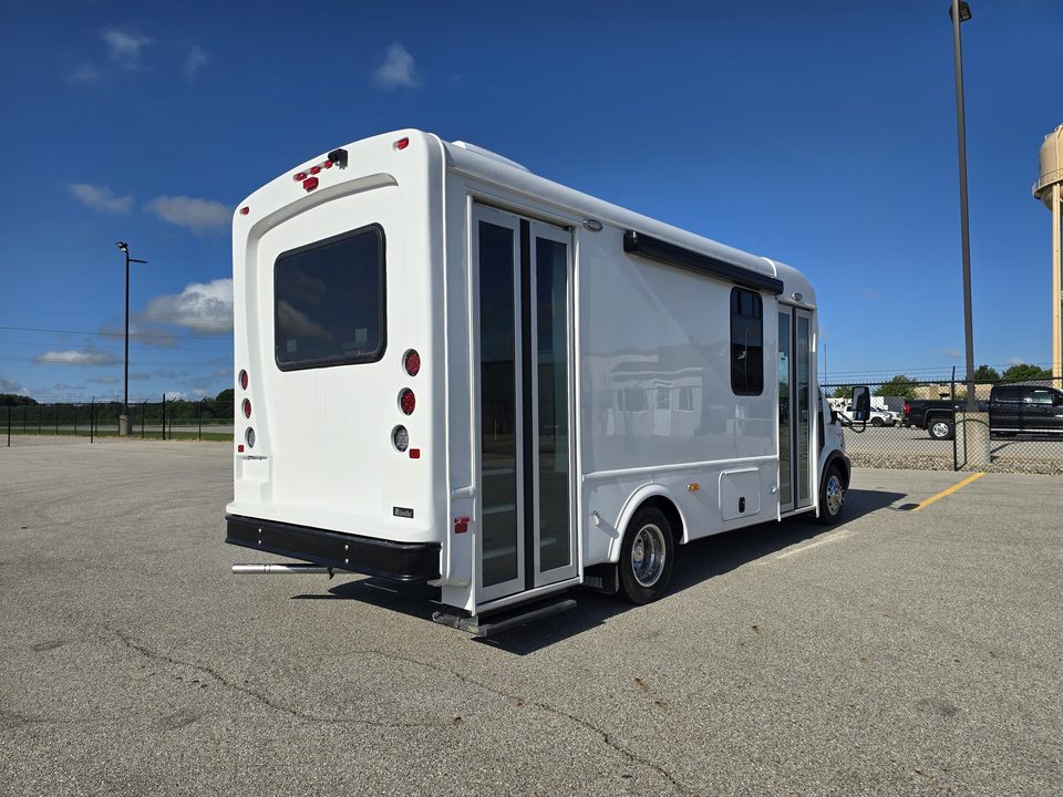Outreach unit, rear three-quarter