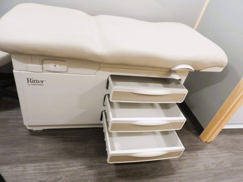 Exam table with drawers