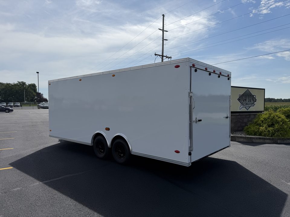 Enclosed trailer, rear three-quarter